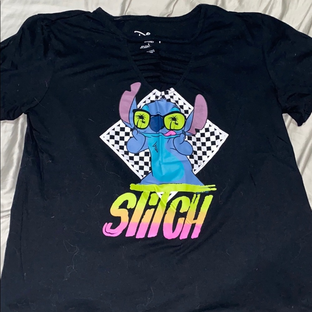 Disney Retro Stitch Tee Detailed Neck Black Large